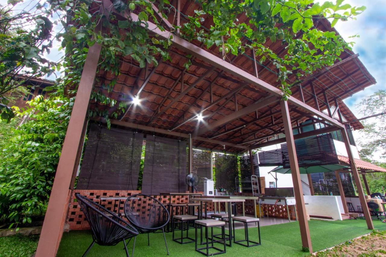 Genting Greenwoods Tiny Houses & Events Hall مرتفعات جنتنغ المظهر الخارجي الصورة