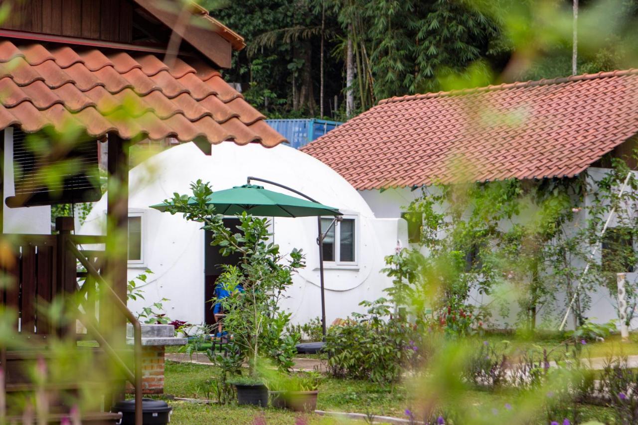 Genting Greenwoods Tiny Houses & Events Hall مرتفعات جنتنغ المظهر الخارجي الصورة