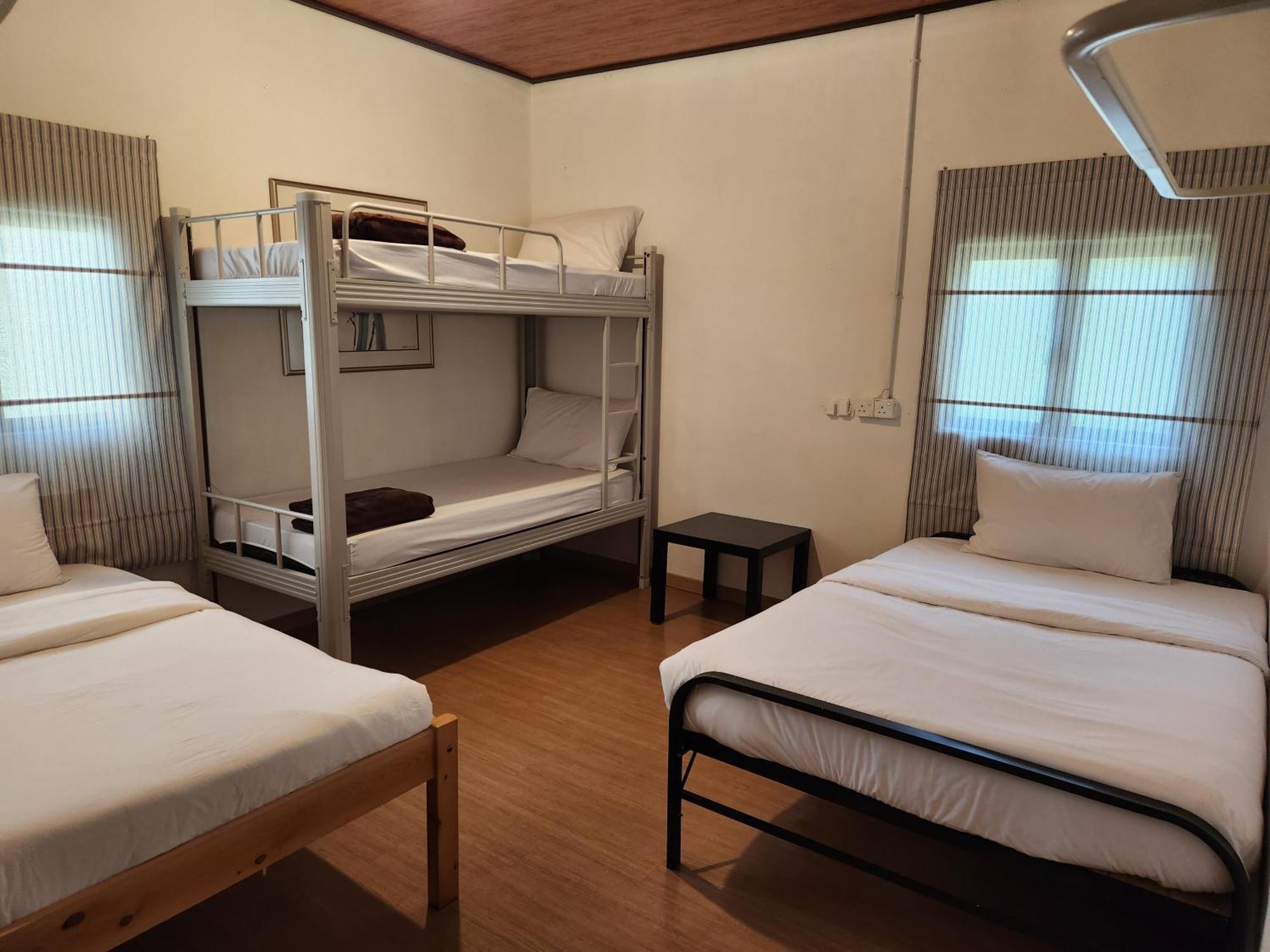 Genting Greenwoods Tiny Houses & Events Hall مرتفعات جنتنغ الغرفة الصورة